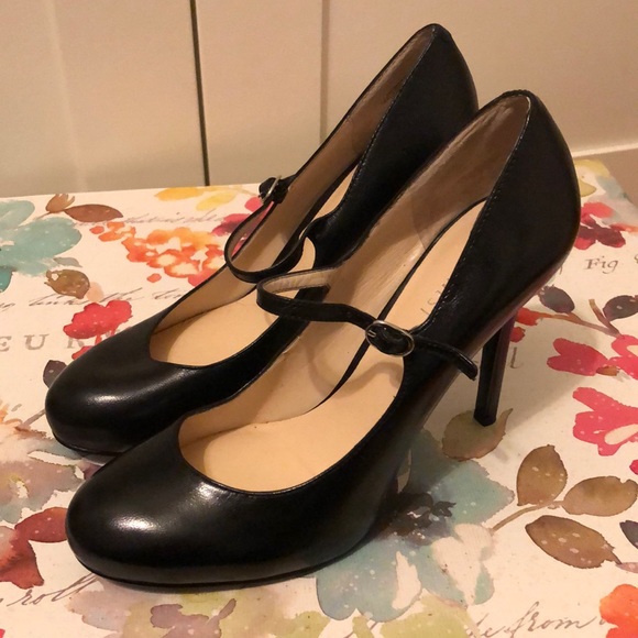 COPY - Black leather Nine West Mary-Janes - Picture 2 of 6
